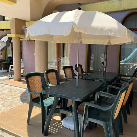 Apartamento Mynook Garden 3-bedroom Maisonette