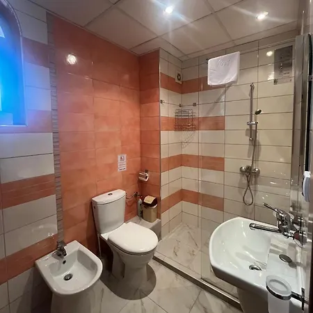 Mynook Garden 3-bedroom Maisonette Chernomorets